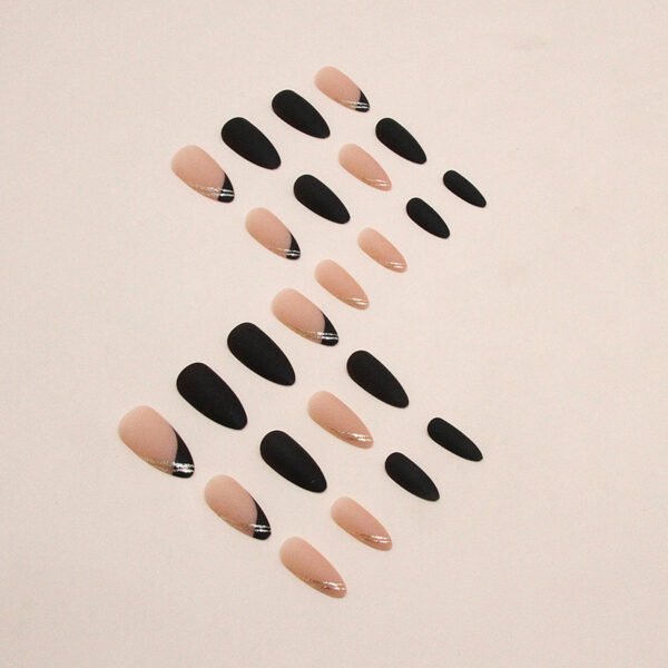 Black Press on Nails