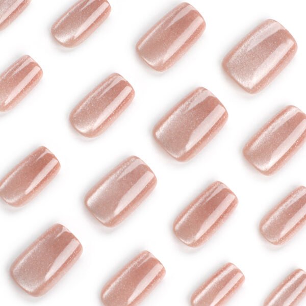 White Cat Eyes | Press on Nails