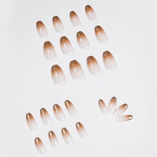 The Gold Tips Nails
