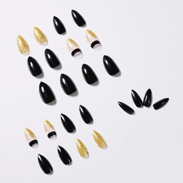 Glossy Black Glam