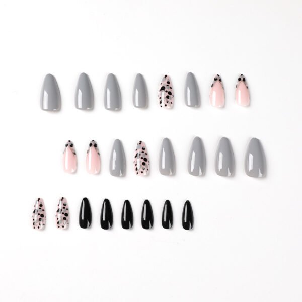 Pastel Nails