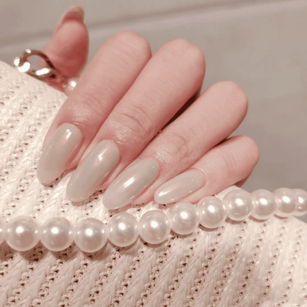 Aorora Milk White
